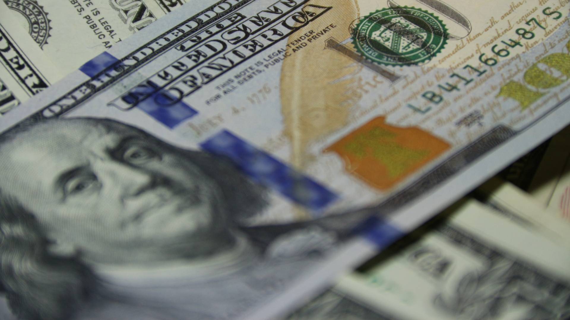Picture of $100 bills